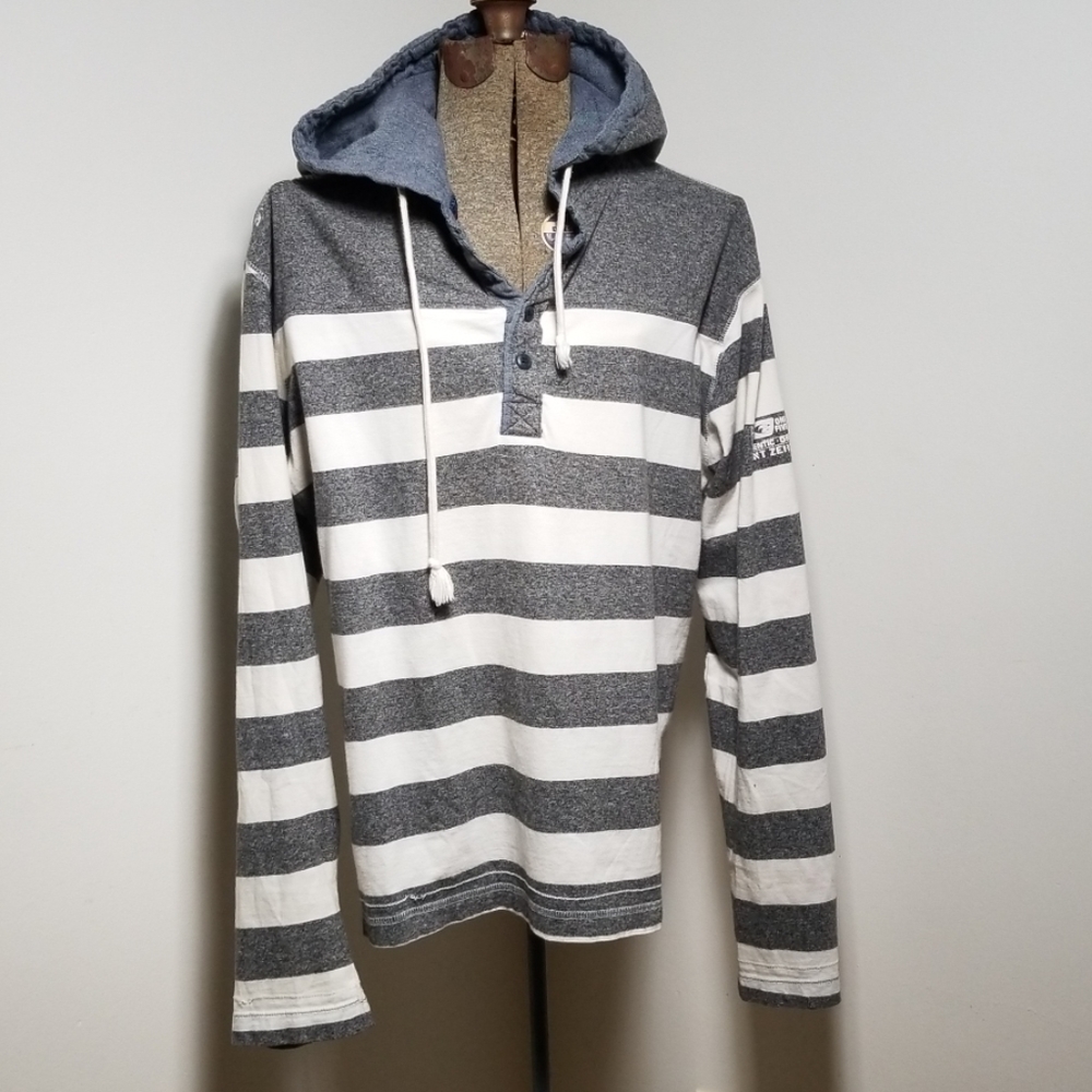 Point Zero Cross Stripe Hoodie (Large)